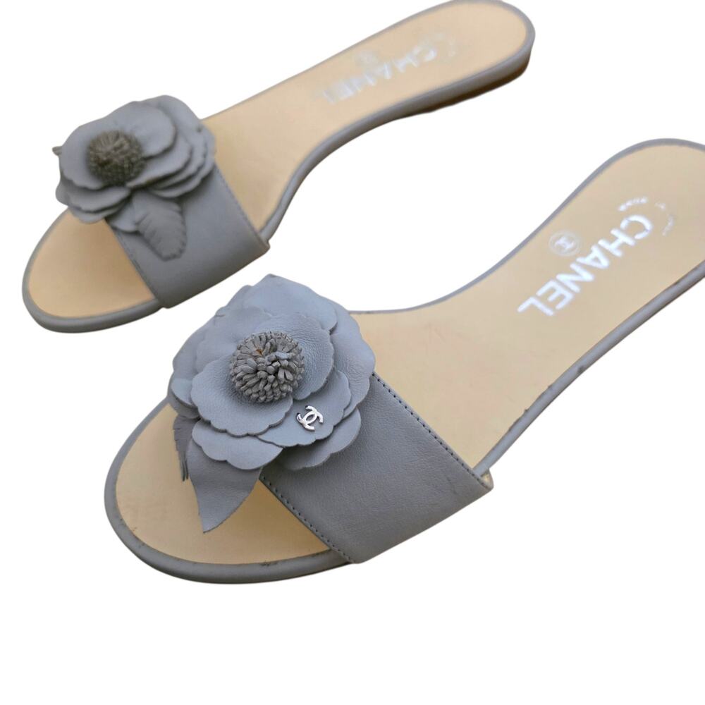 Chanel Blue Gray Leather CC Logo Camellia Flat Slide Sandals IT 36 US 5.5 - Picture 3 of 12